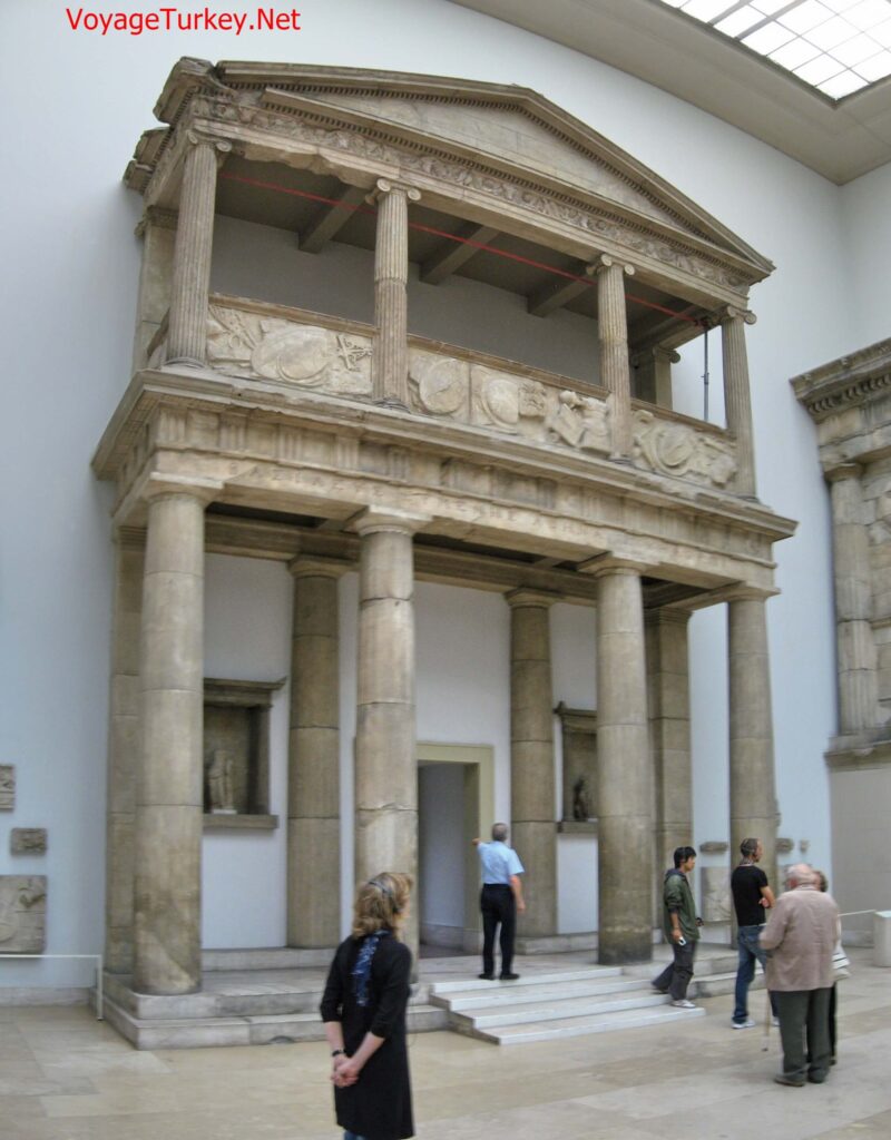 Propylon is an outer monumental gateway standing before a main gateway. Propylon, built by Eumenes II of Bergama at the beginning of the 2nd century BC, consists of two floors. There are 4 Doric columns on the ground floor and 4 Ionic columns and armor-weapon reliefs on the upper floor. Above the ground floor, there is an inscription dedicated to Eumenes by Athena Nikephoros. The inner structure of the temple consists of a front room called "pronaos" and a sacred room called "naos".